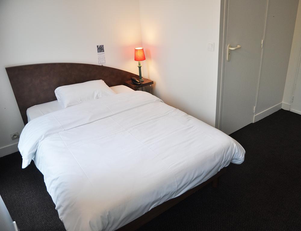 Hotel De La Tour Paris Rom bilde