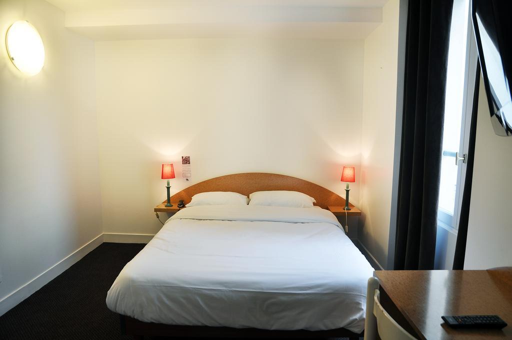 Hotel De La Tour Paris Rom bilde